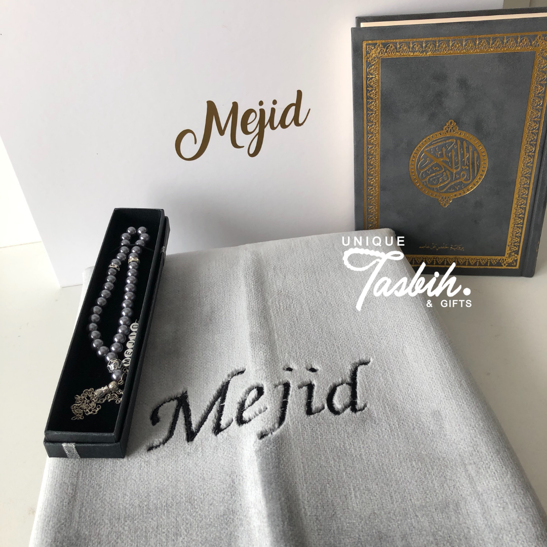 Personalised gift box Gold design (Rug - Arabic Quran - Tasbih) - Unique Tasbihs & Gifts