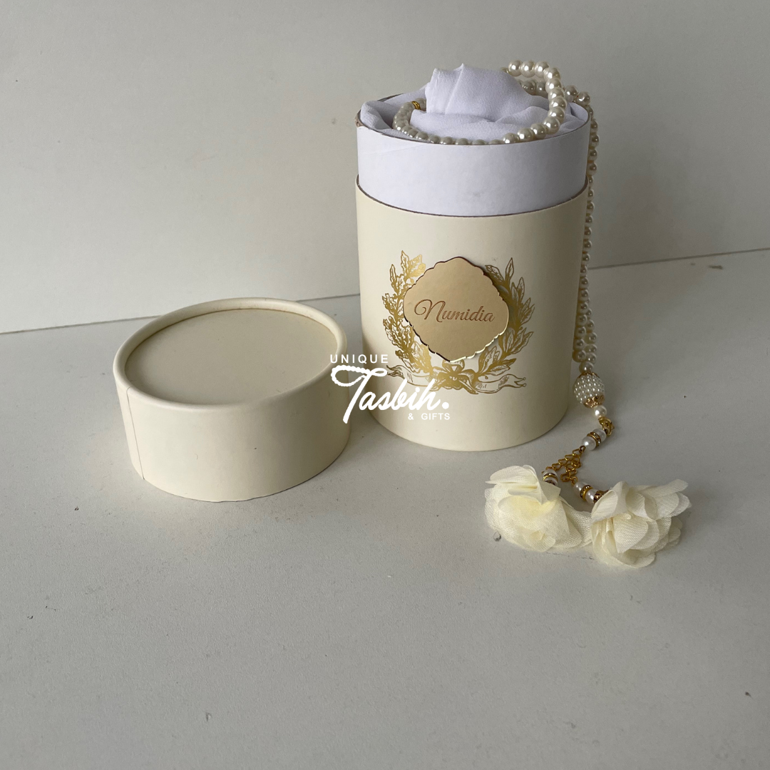 Coffret cadeau avec écharpe et tasbih