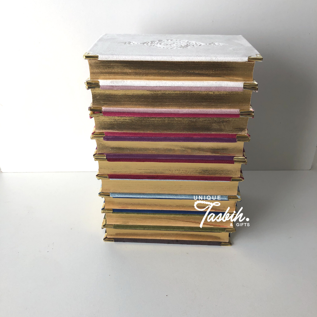 Velvet Arabic Quran with gold accents 14x20cm - Unique Tasbihs & Gifts