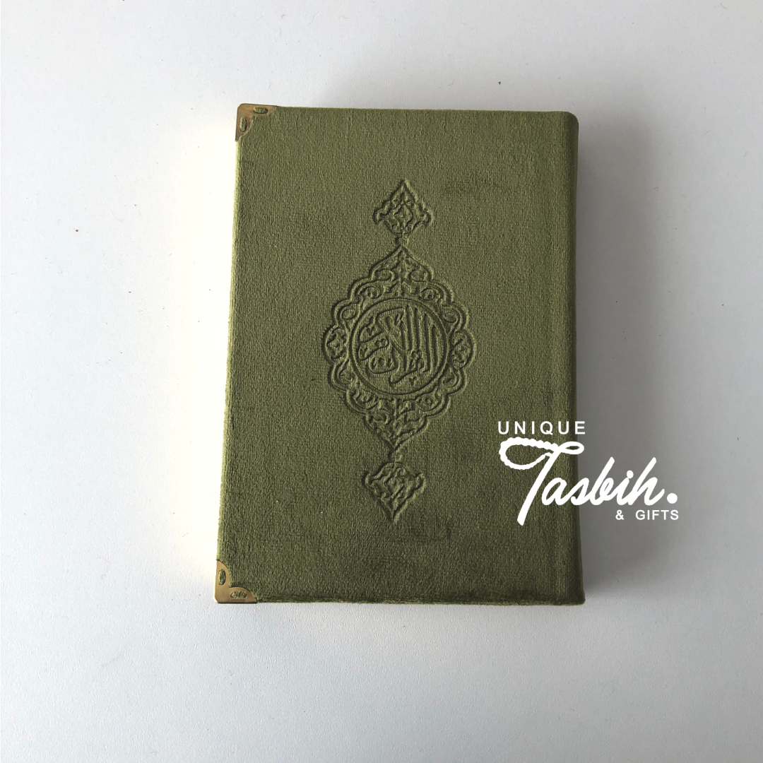 Velvet Arabic Quran with gold accents 12x17cm - Unique Tasbihs & Gifts