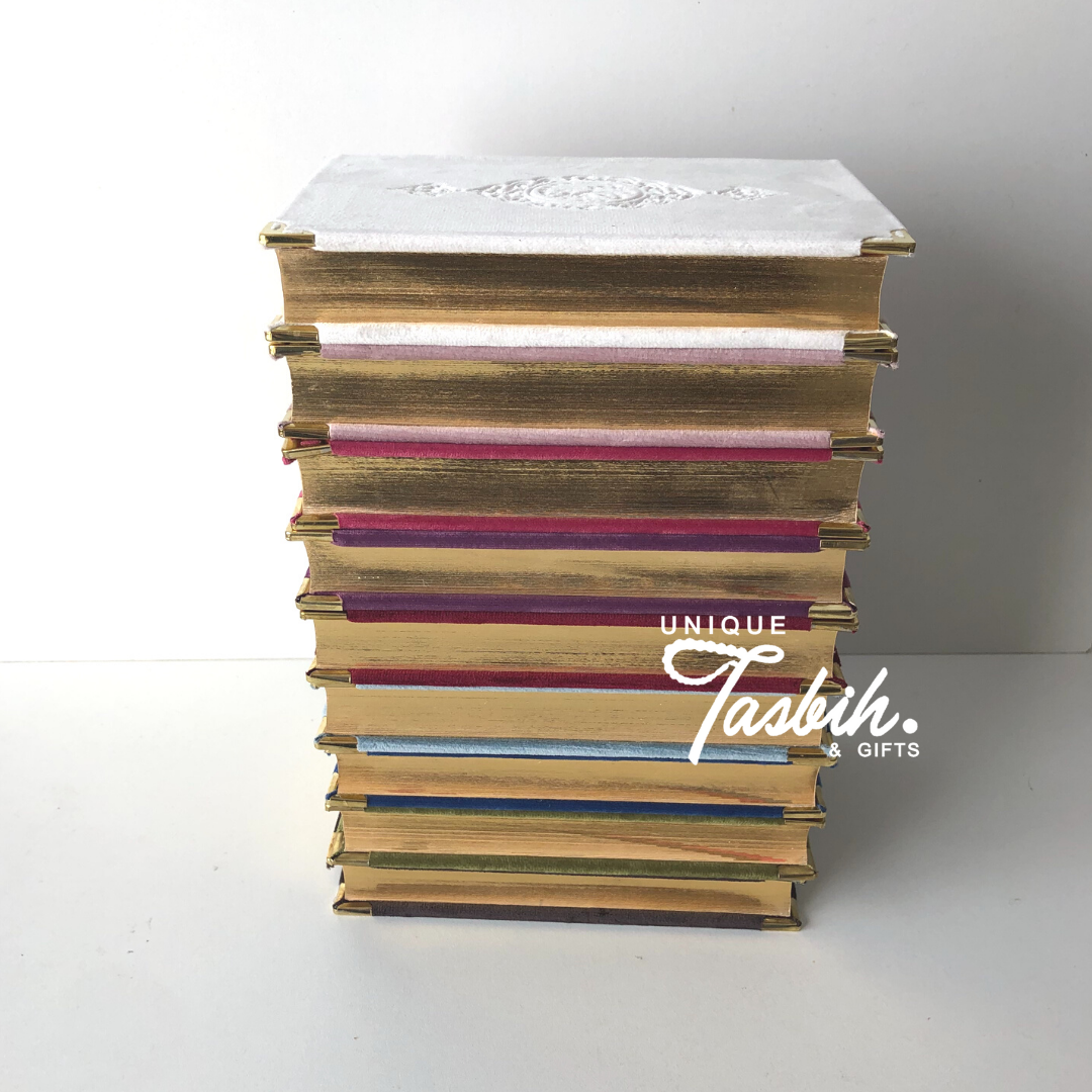 Velvet Arabic Quran with gold accents 12x17cm - Unique Tasbihs & Gifts