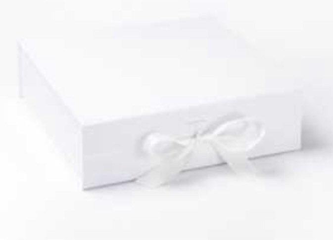 Personalised baby giftbox - Unique Tasbihs & Gifts