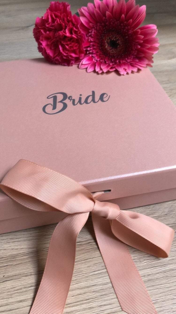 Personalized giftbox with name - Unique Tasbihs & Gifts