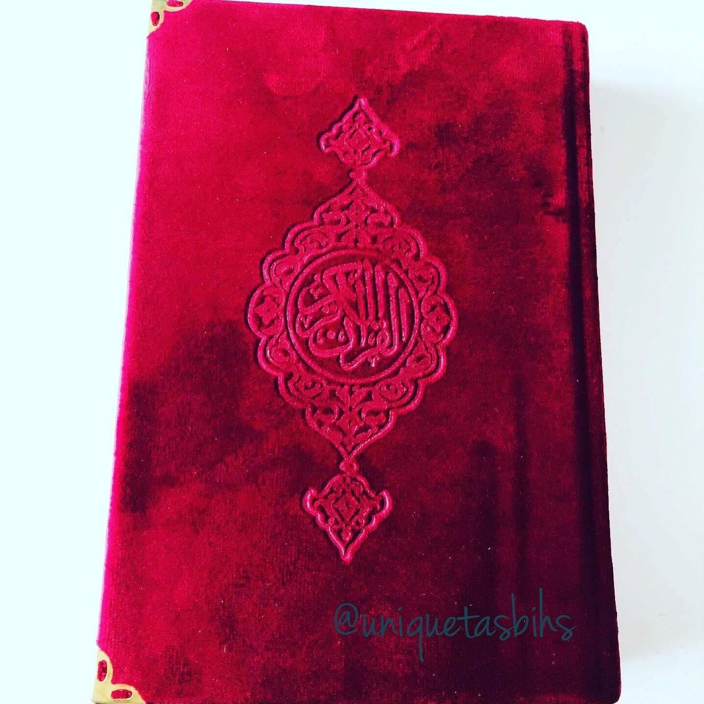 Velvet Arabic Quran with tasbih - Unique Tasbihs & Gifts
