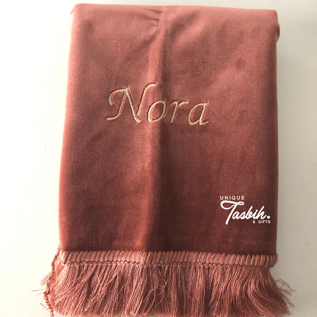 Personalised prayer rug - Unique Tasbihs & Gifts