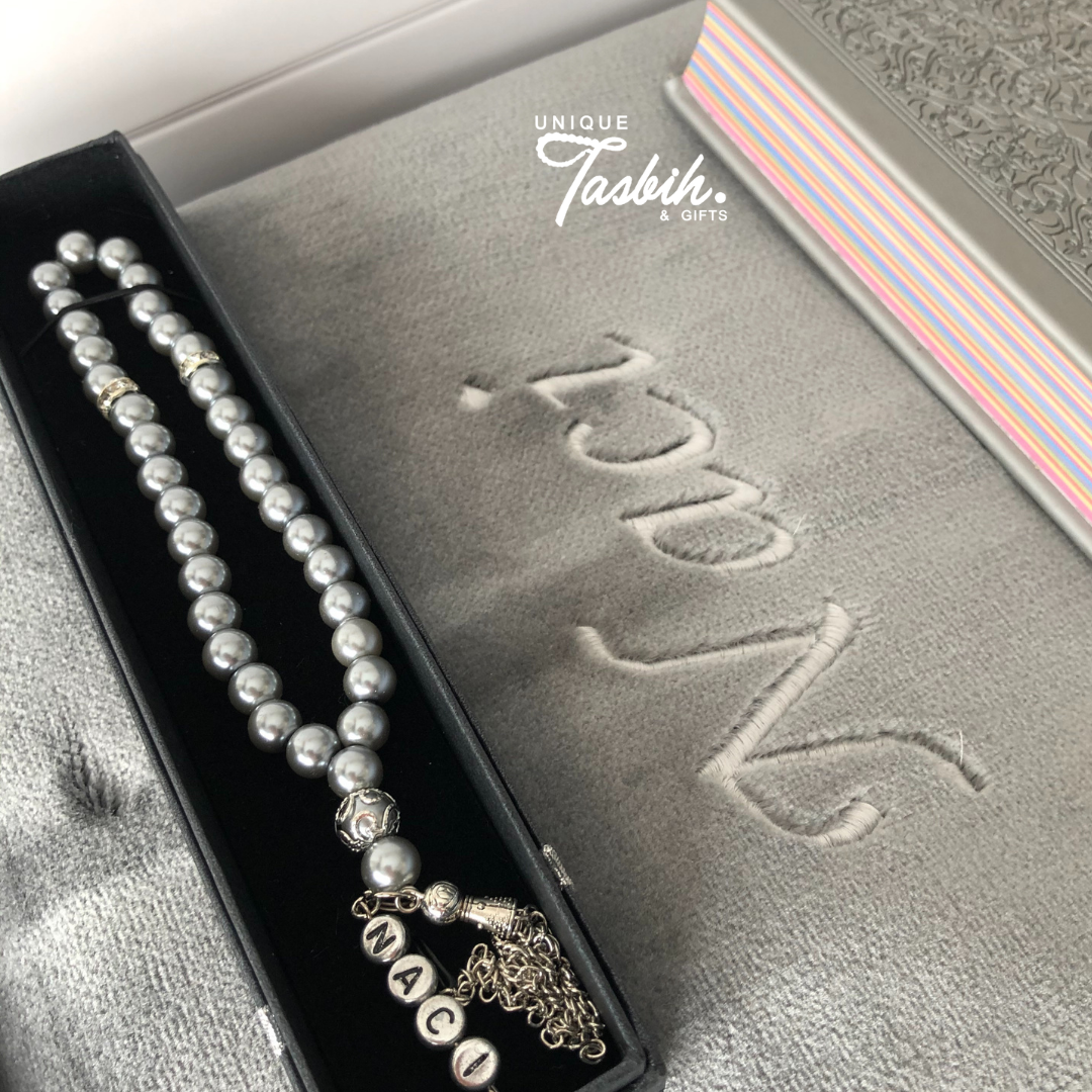 Personalised gift box Embossed Quran (Rug - Arabic Quran - Tasbih) - Unique Tasbihs & Gifts