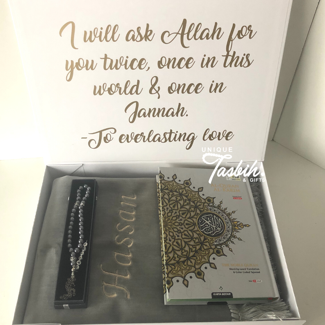 Personalised gift set (Rug - Tasbih - English Quran) - Unique Tasbihs & Gifts