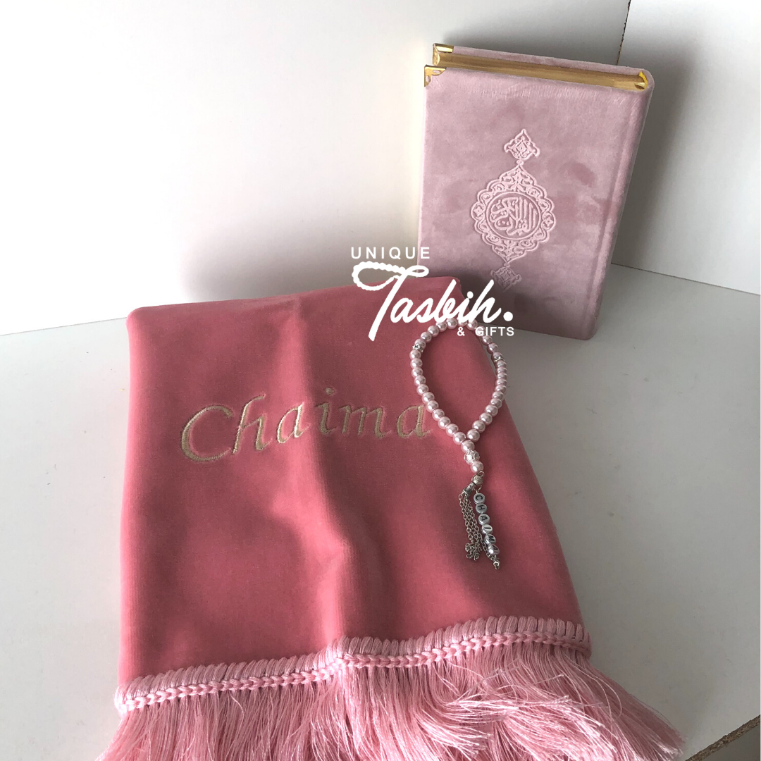 Personalised gift set Velvet (Rug -Arabic Quran 20x24 - Tasbih ) - Unique Tasbihs & Gifts