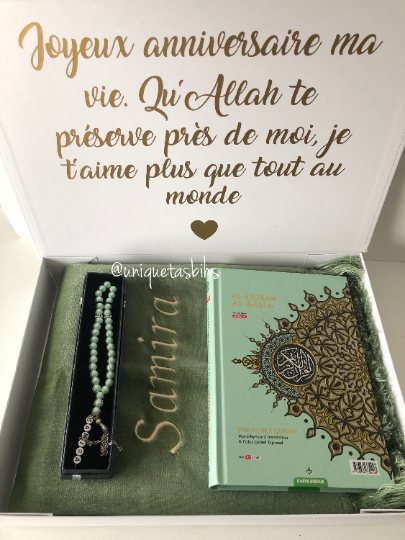 Personalised gift set (Rug - Tasbih - English Quran) - Unique Tasbihs & Gifts