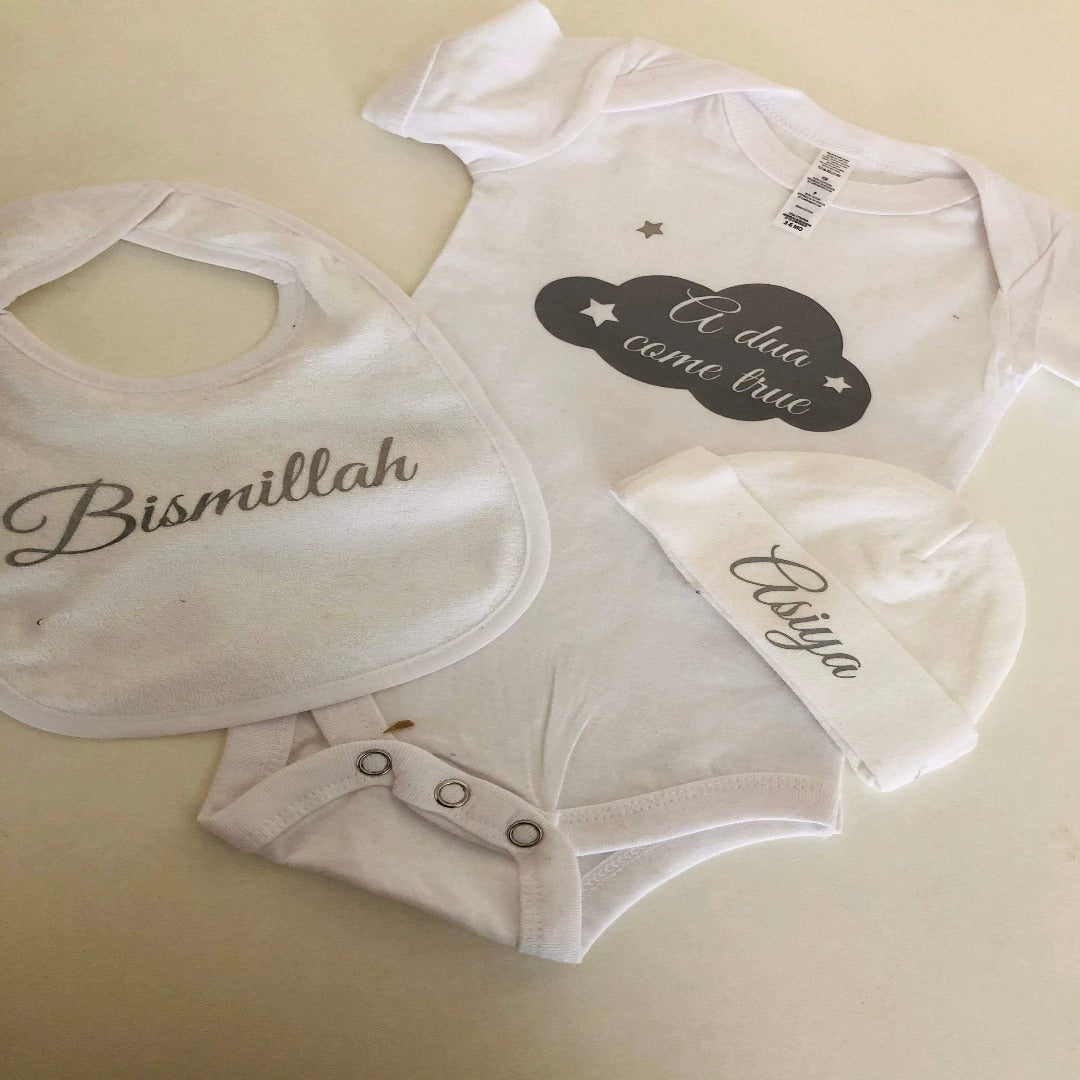 Newborn gift set (onesie - bib - cap) - Unique Tasbihs & Gifts