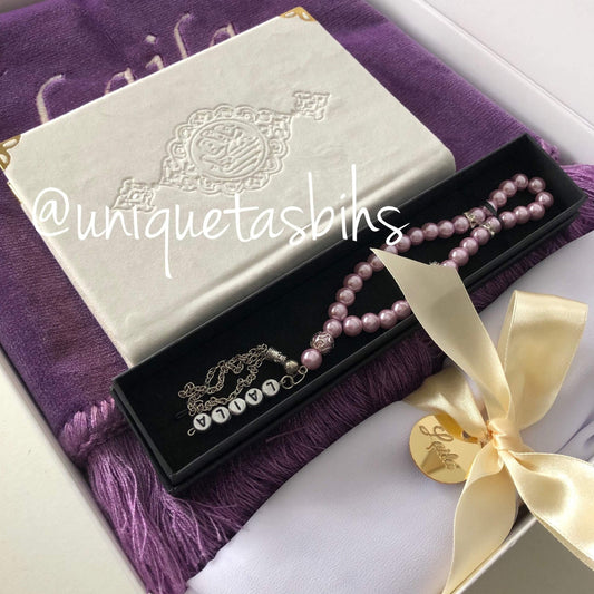 Personalised gift box small Velvet Quran (Rug - Arabic Quran - Tasbih - Scarf) - Unique Tasbihs & Gifts