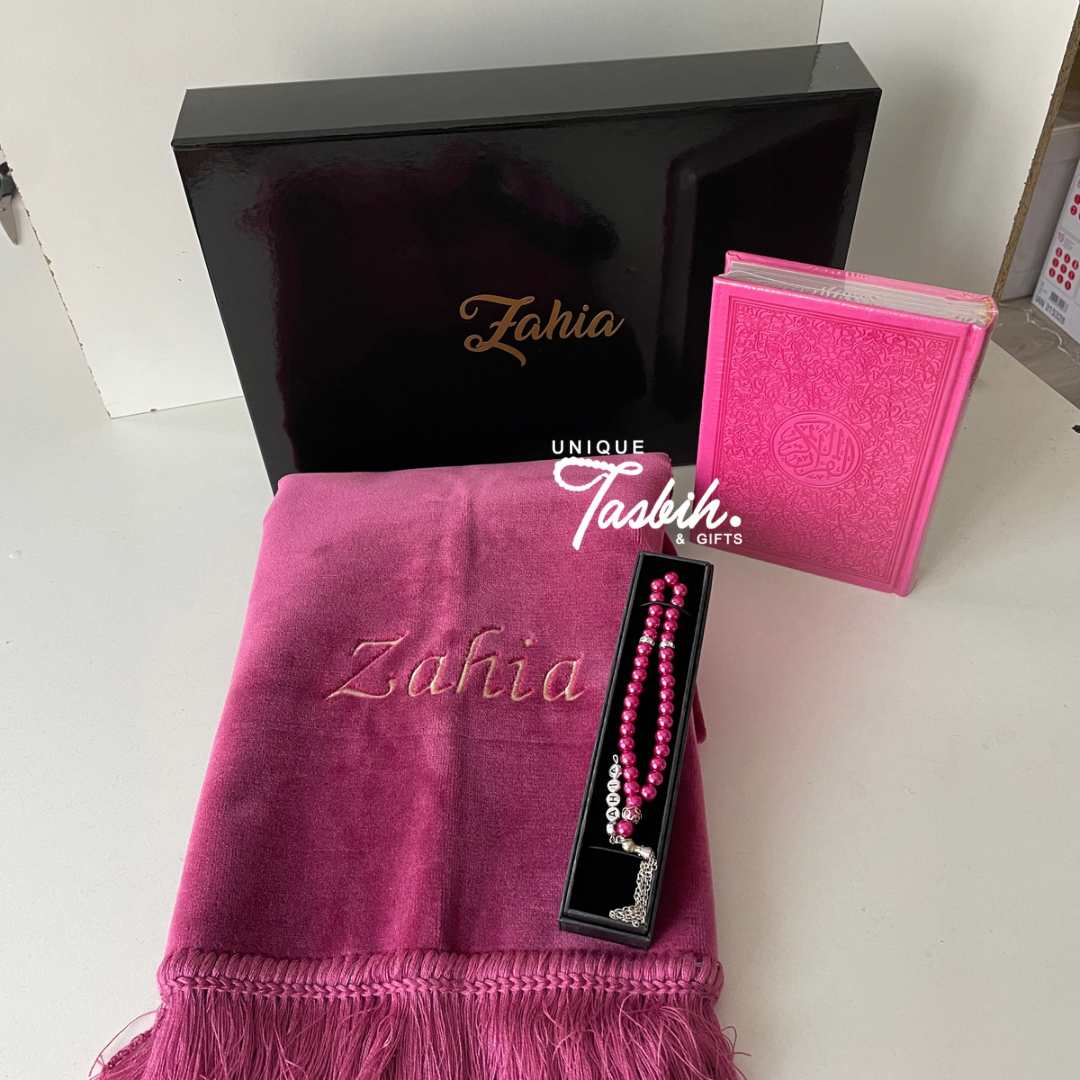 Personalised gift box Embossed Quran (Rug - Arabic Quran - Tasbih)